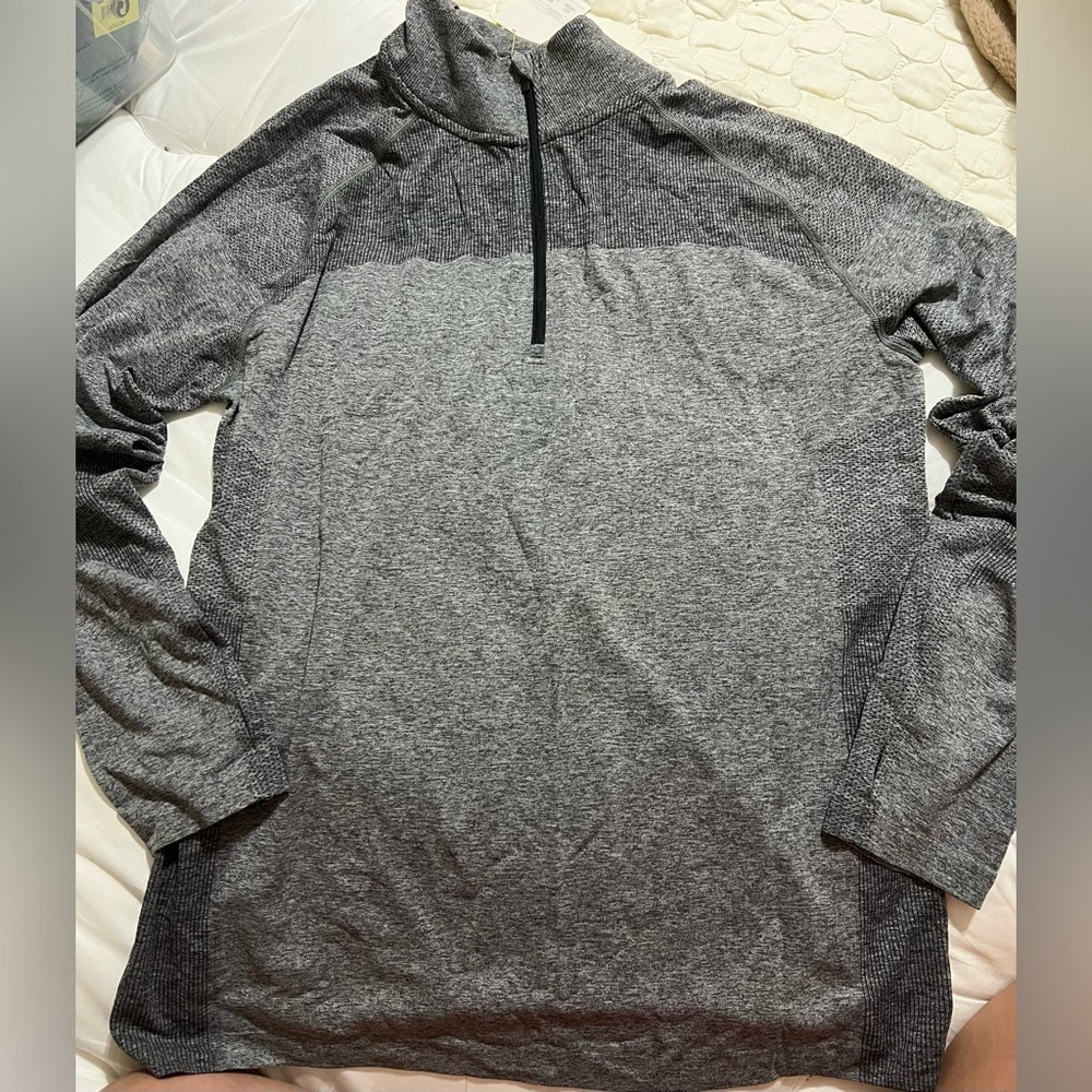 All in Motion Men's Seamless 1/4 Sweatshirt - XL Gray 23in pit to pit